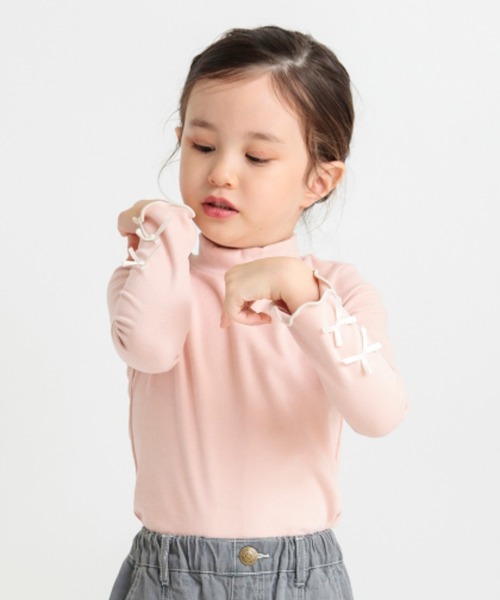BRANSHES(ブランシェス)の「【モチモチニットソー】袖リボン付き長袖Tシャツ(Tシャツ/カットソー・キッズ・ピンク/アイボリー/チャコールグレー・80/100/90/140/150/120/130/110)」の7枚目の写真
