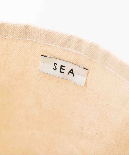 SEA（シー）の「ハイビスカス スーベニアトートM（トートバッグ・レディース・ブラック/レッド/ネイビー・ONE SIZE）」の6枚目の写真