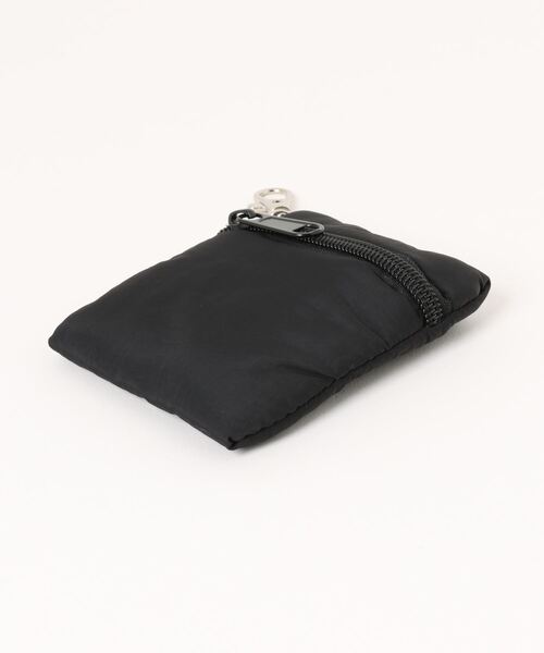 nemne store(ネンネストア)の「《Delfy》ミニポーチ付きショルダーバック(ボディバッグ/ウエストポーチ・レディース・アイボリー/ブラック・フリー)」の15枚目の写真