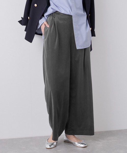 ROPE' PICNIC（ロペピクニック）の「ベロアコーデュロイイージーワイドパンツ（その他パンツ・レディース・ダークブラウン/チャコールグレー/オフホワイト・36/38/40）」の6枚目の写真