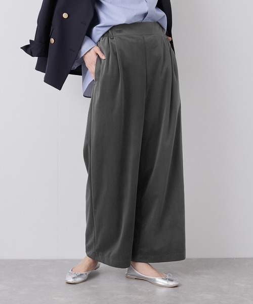 ROPE' PICNIC（ロペピクニック）の「ベロアコーデュロイイージーワイドパンツ（その他パンツ・レディース・ダークブラウン/チャコールグレー/オフホワイト・36/38/40）」の7枚目の写真