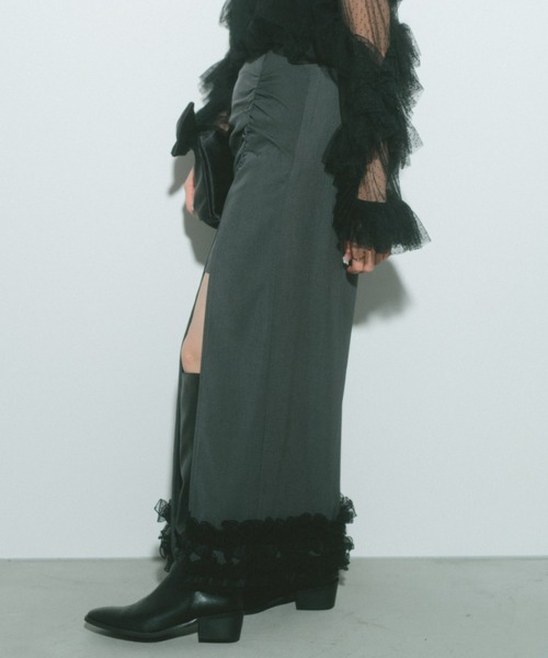 ECREL（エクレール）の「フリルヘムスリットスカパン（スカート・レディース・アイボリー/グレー・FREE）」の10枚目の写真