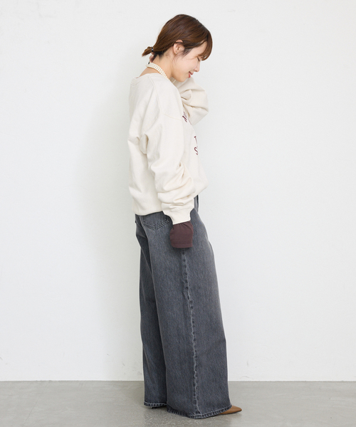 SCREEN STARS（スクリーンスターズ）の「SCREEN STARS SLOBE別注 ロゴスウェット 2423-090SSBTSL（スウェット・レディース・チャコールグレー/ライトグレー/ブルー/アイボリー・FREE）」の22枚目の写真