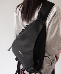 【 ammy. / エイミードット 】  ワンショルダー ナイロン ボディバッグパック