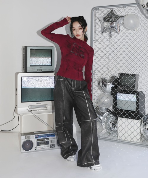 MSGirl(エムエスジーガール)の「ヴィンテージライク合皮アシンメトリーバギーカーゴパンツ(カーゴパンツ・レディース・ブラック系1/ブラック系2・S/M)」の17枚目の写真