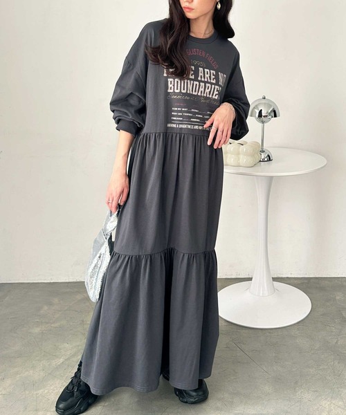 FIRST MOOD（ファーストムード）の「《FIRSTMOODコラボ》ピグメント風グラフィックティアードワンピ―ス（ワンピース・レディース・チャコールグレー/チャコール/グレー系その他・LARGE/MEDIUM）」の10枚目の写真