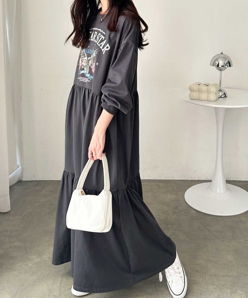 FIRST MOOD（ファーストムード）の「《FIRSTMOODコラボ》ピグメント風グラフィックティアードワンピ―ス（ワンピース・レディース・チャコールグレー/チャコール/グレー系その他・LARGE/MEDIUM）」の16枚目の写真