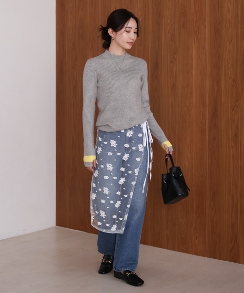 Bab(バブ)の「袖ラインベーシックリブニット(ニット/セーター・レディース・アイボリー/ブラック/チャコールグレー/ピンク/A・FREE)」の7枚目の写真