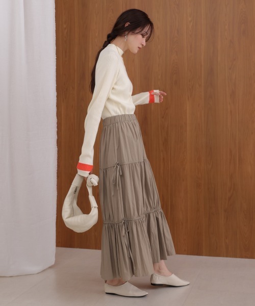 Bab(バブ)の「袖ラインベーシックリブニット(ニット/セーター・レディース・アイボリー/ブラック/チャコールグレー/ピンク/A・FREE)」の18枚目の写真