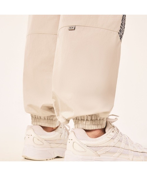 OAKLEY（オークリー）の「オークリー ENHANCE STRT WIND PT YTR 7.0/ PANTS パンツ/ YOUTH キッズ・ユース/ OAKLEY（その他パンツ・キッズ・ブラック/オフホワイト・S/M/L）」の11枚目の写真