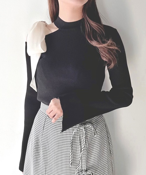 NOMAE（ノーマエ）の「ワンショルダーオープンリボンニット（ニット/セーター・レディース・ライトピンク/ブラック/ホワイト/グレー・FREE）」の20枚目の写真