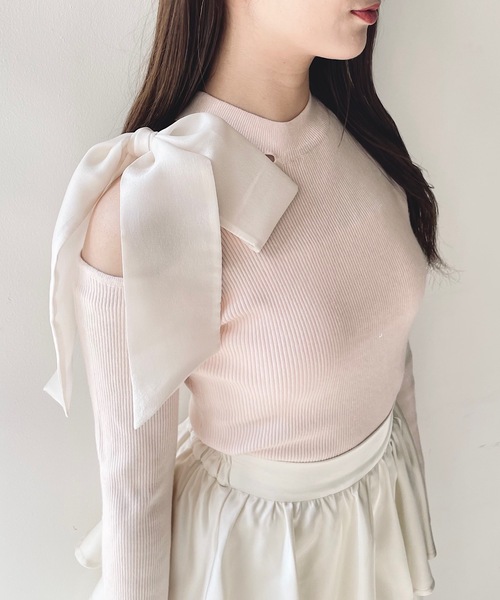 NOMAE（ノーマエ）の「ワンショルダーオープンリボンニット（ニット/セーター・レディース・ライトピンク/ブラック/ホワイト/グレー・FREE）」の11枚目の写真