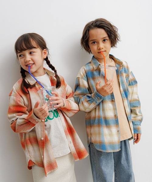 BAYFLOW（ベイフロー）の「[肌ざわり抜群!]ヴィンテージライクアソートシャツ(KIDS)（シャツ/ブラウス・キッズ・その他/ブルー/レッド・110cm/130cm/140cm/150cm/120cm）」の4枚目の写真