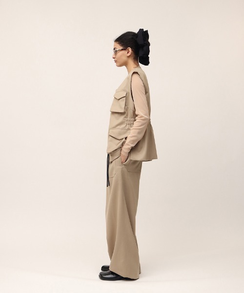 leinwande（ラインヴァンド）の「Work Pocket Vest / ワークポケットベスト（ベスト・レディース・ネイビー/ベージュ・ONE SIZE）」の3枚目の写真
