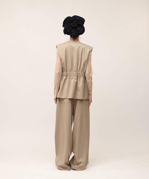 leinwande（ラインヴァンド）の「Work Pocket Vest / ワークポケットベスト（ベスト・レディース・ネイビー/ベージュ・ONE SIZE）」の4枚目の写真