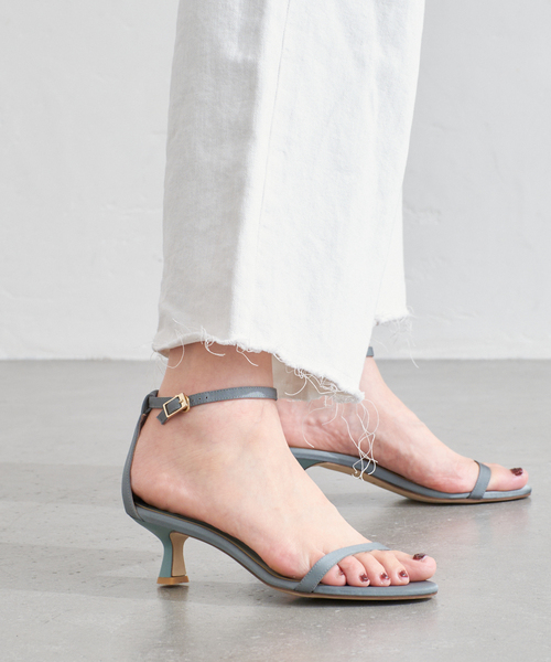 LE TALON（ルタロン）の「《追加》5cmホソストラップサンダル（サンダル・レディース・シルバー/モスグリーン/ブラック・25.5cm/25cm/24.5cm/24cm/23.5cm/23cm/22.5cm/22cm/21.5）」の16枚目の写真