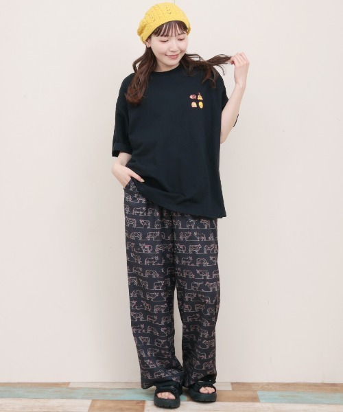 チチカカ（チチカカ）の「アソートストレートパンツ【ユニセックス】（その他パンツ・メンズ・レッド/ブラック/チャコールグレー・FREE）」の4枚目の写真