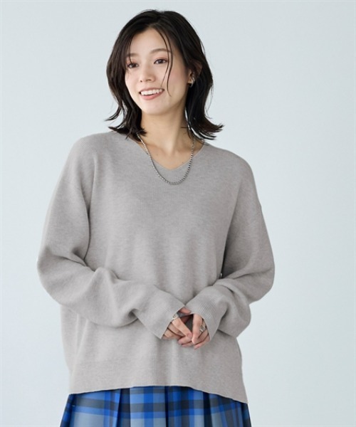 nissen（ニッセン）の「マシュマロニット畦編みオーバーサイズVネックトップス＜大きいサイズ有＞（ニット/セーター・レディース・杢グレー/ブラック/ベージュ/ライム/ピンク・3L/S/M/L/LL）」の3枚目の写真