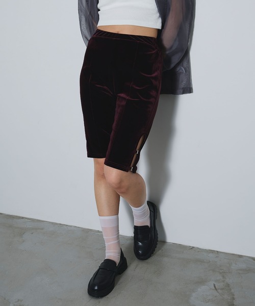 ELLEgirl（エルガール）の「ベロアハーフレギンス【ELLEgirl/エルガール】（その他パンツ・レディース・ブラック/バーガンディー・FREE）」の18枚目の写真