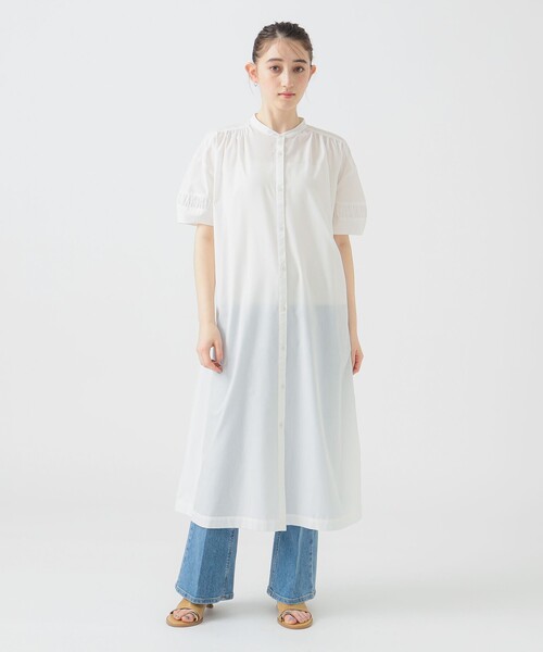 B:MING by BEAMS（ビーミングバイビームス）の「袖ギャザー ワンピース（S～M）【洗濯可・イージーケア】（シャツワンピース・レディース・オフホワイト/ネイビー/サックスブルー・MEDIUM/SMALL）」の4枚目の写真