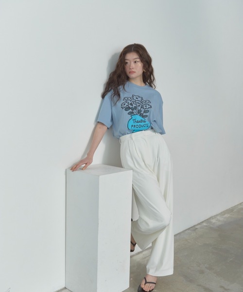 THEATRE PRODUCTS - シアタープロダクツ Tシャツ 新品未使用 THEATRE PRODUCTS ｜ Shiomi Wadaコラボ】プリントTシャツ