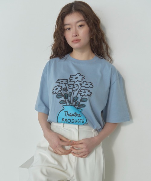 THEATRE PRODUCTS - シアタープロダクツTシャツ THEATRE PRODUCTS ｜ Shiomi Wadaコラボ】プリントTシャツ