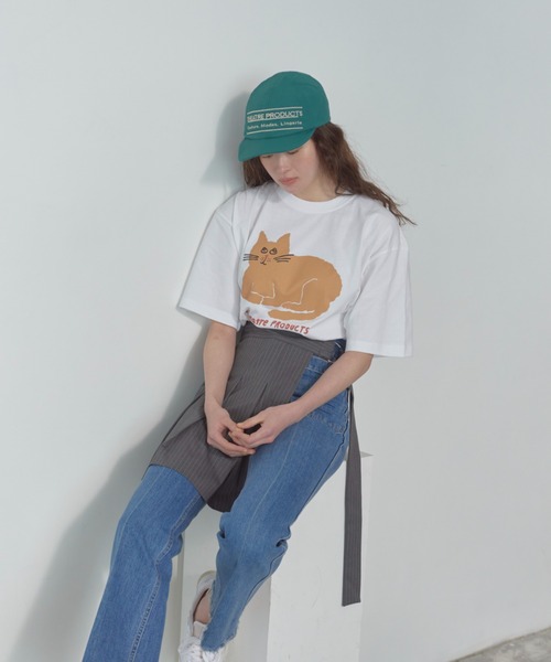 THEATRE PRODUCTS（シアタープロダクツ）の「【THEATRE PRODUCTS ｜ Shiomi Wadaコラボ】プリントTシャツ フラワー/ネコ（Tシャツ/カットソー・レディース・ブラック/ホワイト系2/ブルー/ホワイト・FREE）」の19枚目の写真