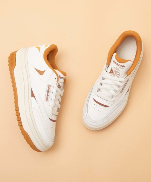 Reebok(リーボック)の「クラブシー エクストラ / CLUB C EXTRA(スニーカー・レディース・アイボリー/ホワイト・22.5cm/23.0cm/23.5cm/24.5cm/24.0cm/25.0cm/25.5cm/26.0cm/22.0cm)」の1枚目の写真