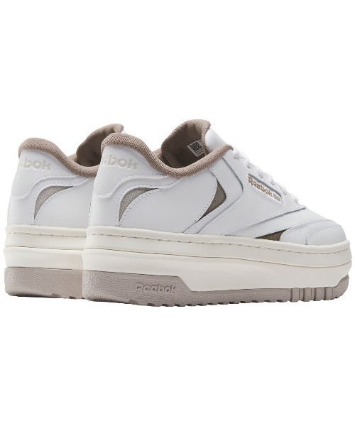 Reebok(リーボック)の「クラブシー エクストラ / CLUB C EXTRA(スニーカー・レディース・アイボリー/ホワイト・22.5cm/23.0cm/23.5cm/24.5cm/24.0cm/25.0cm/25.5cm/26.0cm/22.0cm)」の4枚目の写真