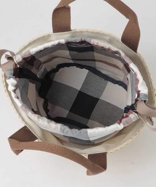 BLUE LABEL CRESTBRIDGE(ブルーレーベルクレストブリッジ)の「クリアPVC×ペーパートート(トートバッグ・レディース・ブラック/ホワイト・FREE)」の7枚目の写真