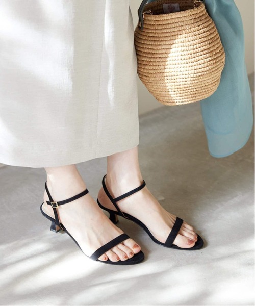 SLOBE IENA(スローブイエナ)の「《追加2》SLOBE レザーストラップサンダル(サンダル・レディース・ベージュ系その他/ブラック・24.5cm/24cm/23.5cm/23cm/22.5cm)」の7枚目の写真