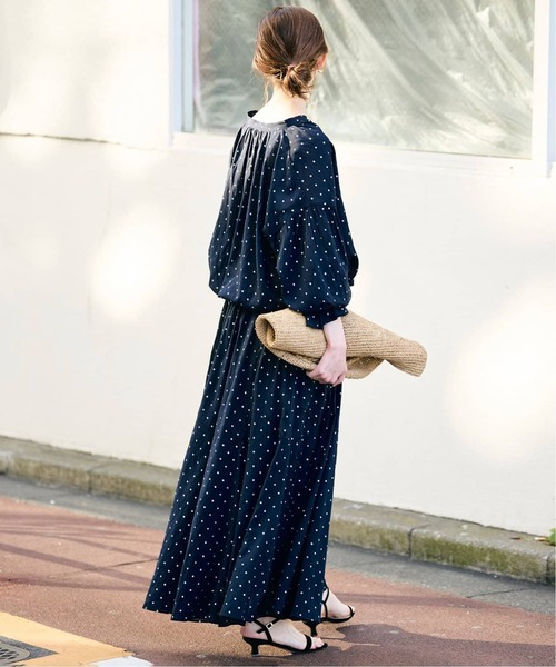 SLOBE IENA(スローブイエナ)の「《追加2》SLOBE レザーストラップサンダル(サンダル・レディース・ベージュ系その他/ブラック・24.5cm/24cm/23.5cm/23cm/22.5cm)」の20枚目の写真