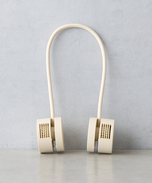 BIRTHDAY BAR（バースデイバー）の「くるくるネックファン（生活家電・レディース・ベージュ/グレー・0）」の14枚目の写真