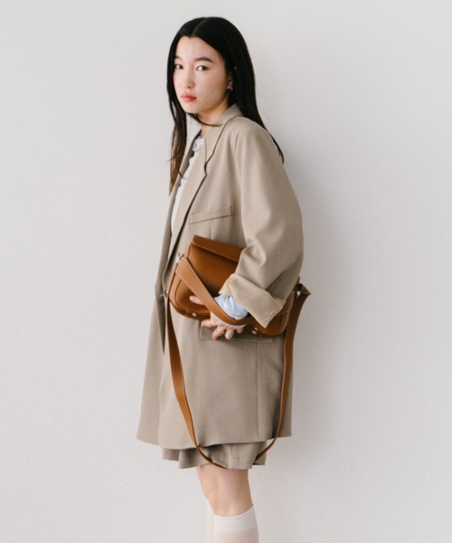 DRWCYS（ドロシーズ）の「２WAYボックスバッグ（ショルダーバッグ・レディース・キャメル/ブラック・FREE）」の12枚目の写真