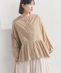OMNES（オムネス）の「コットンジャガード裾ギャザーブラウス（シャツ/ブラウス）」