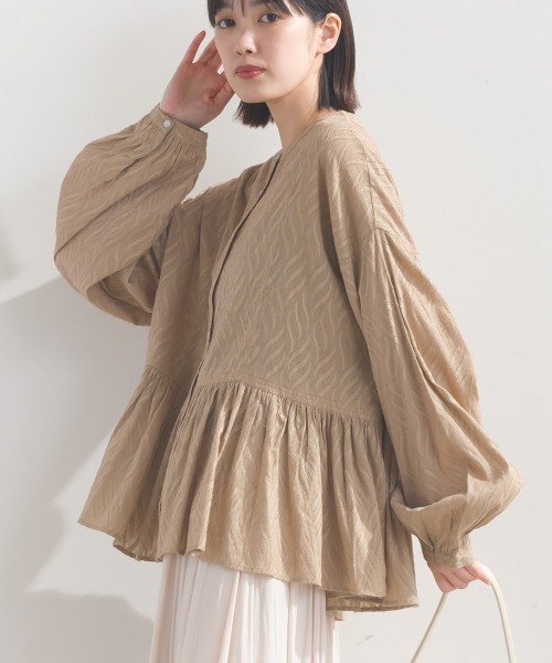 OMNES（オムネス）の「コットンジャガード裾ギャザーブラウス（シャツ/ブラウス・レディース・ブラック/ベージュ/ブルー系その他/ホワイト・FREE）」の15枚目の写真