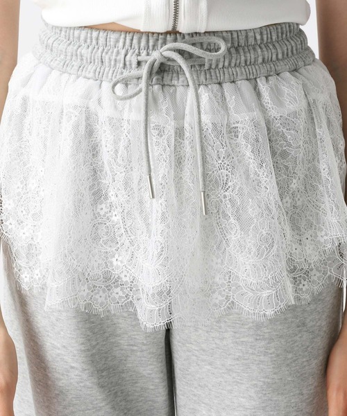 FOREVER 21（フォーエバー トゥエンティーワン）の「【2025SS】フリルレース付きスウェットパンツ（スウェットパンツ・レディース・ブラック/グレー・SMALL/MEDIUM）」の19枚目の写真