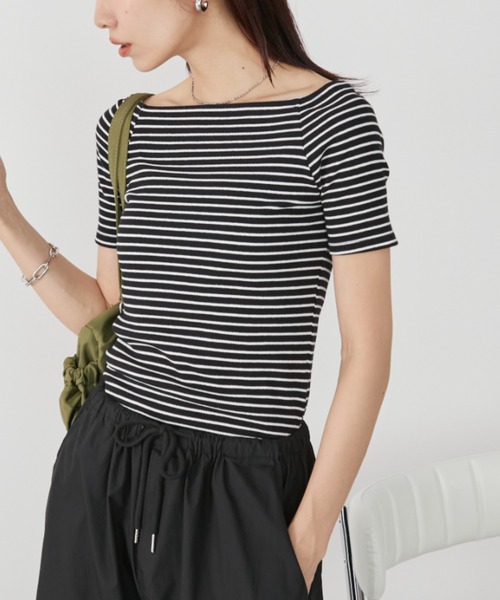 Auntie Rosa Holiday(アンティローザホリデー)の「ボーダーリブオフショルプルオーバー(Tシャツ/カットソー・レディース・ブラック/ブラウン・FREE)」の2枚目の写真