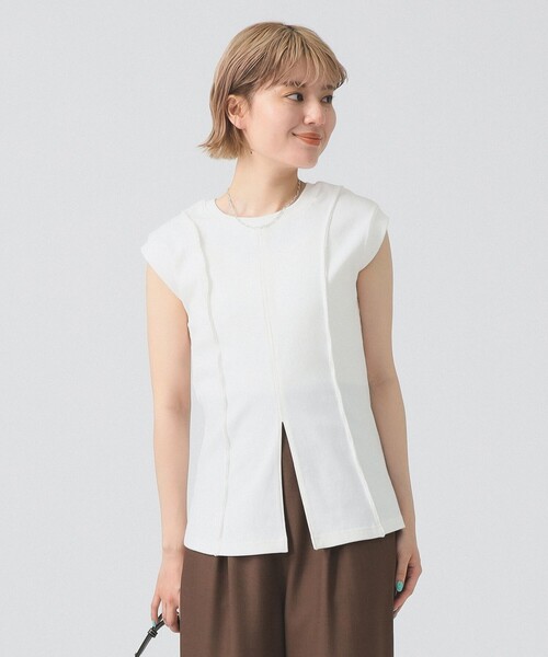 Ray BEAMS(レイビームス)の「リブ フロント スリット ノースリーブ カットソー(Tシャツ/カットソー・レディース・ブラック/ホワイト/レッド・ONE SIZE)」の5枚目の写真