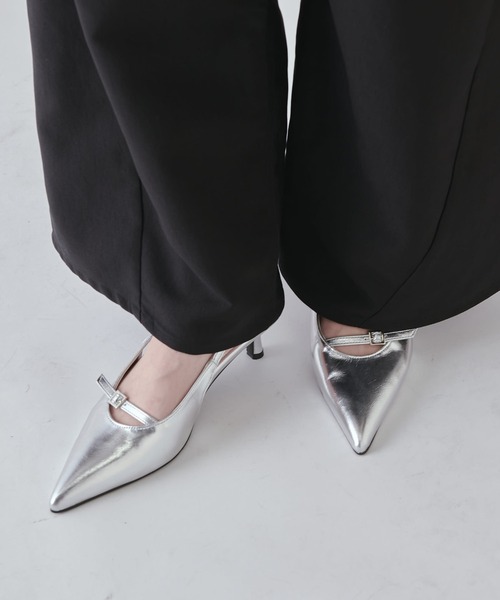 Lui's（ルイス）の「スリングバックストラップミュール（パンプス・レディース・ブラック/シルバー・23.5/24.5）」の10枚目の写真