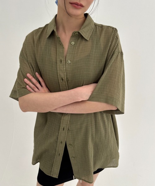 FUULLY STUDIO（フーリィーステューディオ）の「ミニチェックルーズシャツ（シャツ/ブラウス・レディース・グリーン/オフホワイト/ネイビー・FREE）」の18枚目の写真