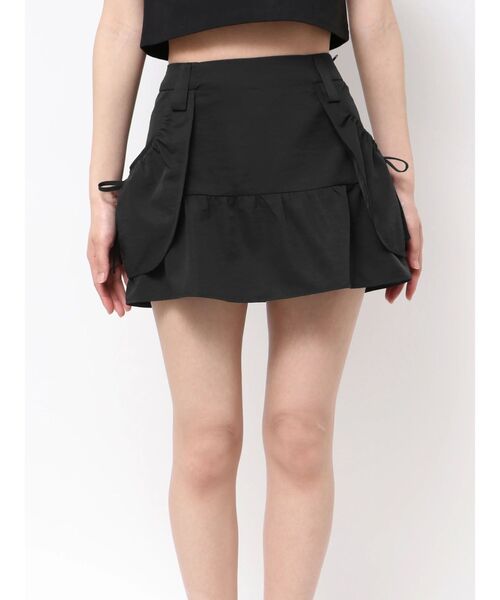 EMODA(エモダ)の「ハングポケットフレアミニスカート(スカート・レディース・その他/ブラック/グレー・FREE)」の1枚目の写真