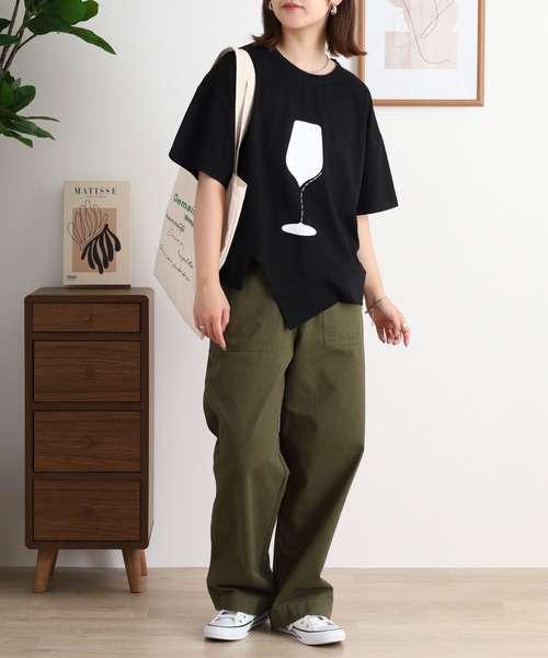 FUNALIVE(ファンアライブ)の「je crois soi グラスプリント カットソー(Tシャツ/カットソー・レディース・ベージュ/ブラック/オフホワイト・FREE)」の11枚目の写真