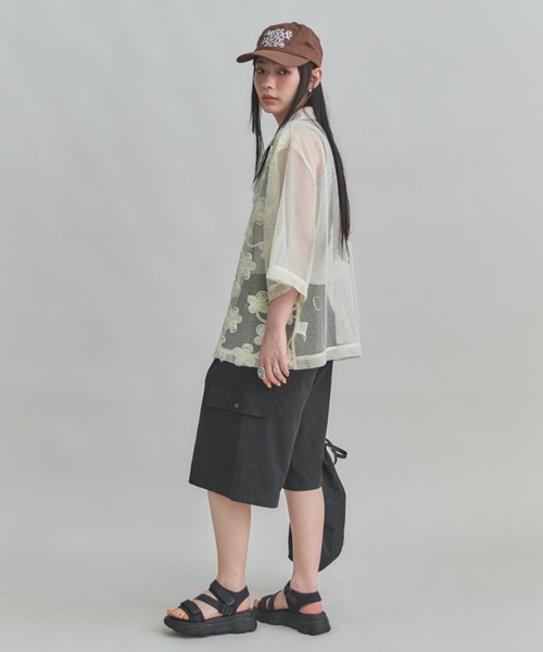 MIRROR STOKE(ミラーストーク)の「【ZOZO限定】FLOWER MESH TOPS/フラワーメッシュトップス(シャツ/ブラウス・レディース・ブラック/アイボリー・MEDIUM)」の19枚目の写真