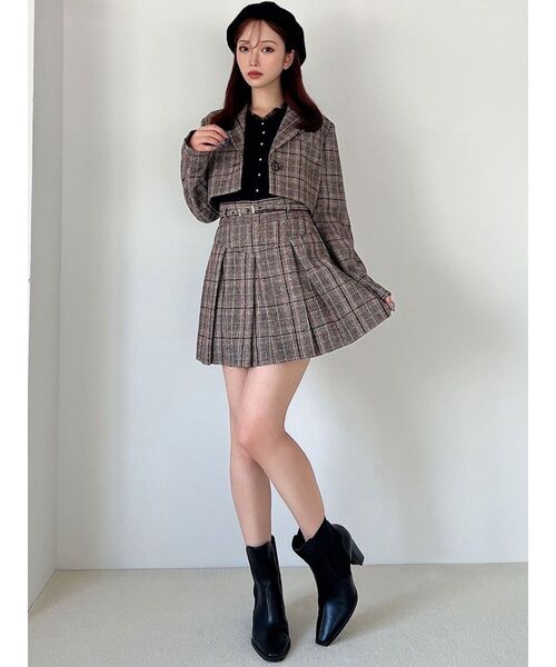 あーにゃんAMBUSHクロップドラップジャケット美品2回着用のみ セール】クロップドジャケット【セットアップ着用可能】（テーラード