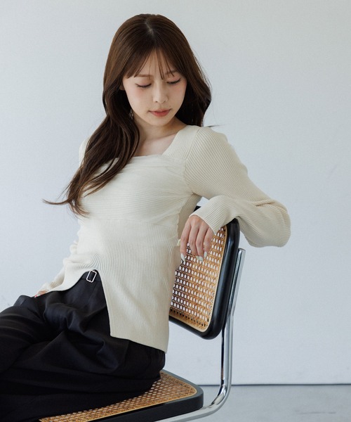 SENEE（セニー）の「square decollete tulle knit tops（スクエアデコルテチュールニットトップス）（ニット/セーター・レディース・ブラック/アイボリー・FREE）」の11枚目の写真