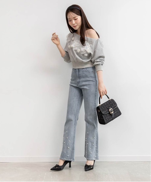 RANDA（ランダ）の「フラワーオフショルスウェット（Tシャツ/カットソー・レディース・ベージュ/ホワイト/グレー・FREE/FT）」の11枚目の写真