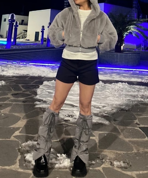 ipugo（イプゴ）の「ipugo  ダウンレッグウォーマー（レッグウォーマー・レディース・ブラック/グレー・FREE）」の20枚目の写真