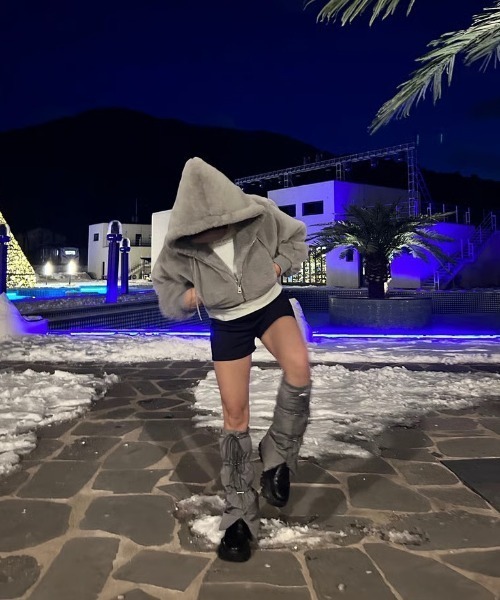 ipugo（イプゴ）の「ipugo  ダウンレッグウォーマー（レッグウォーマー・レディース・ブラック/グレー・FREE）」の21枚目の写真