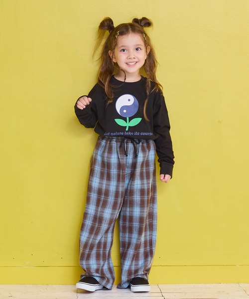 LSP WOW（エルエスピーワオ）の「【LSP WOW!】カラバリプリントロンＴ（Tシャツ/カットソー・キッズ・オフホワイト/ライトグレー/ブラウン/チャコール/グリーン/レッド/パープル/マスタード/オレンジ/ベージュ/ネイビー/ライトピンク/カーキ/ブラック/ブルー・130/120/110/100/90/80/150/140）」の19枚目の写真